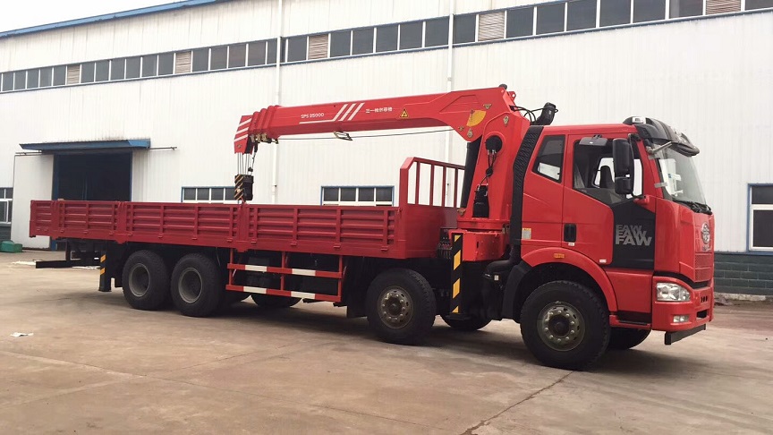 解放前四后八【14-20噸】隨車吊