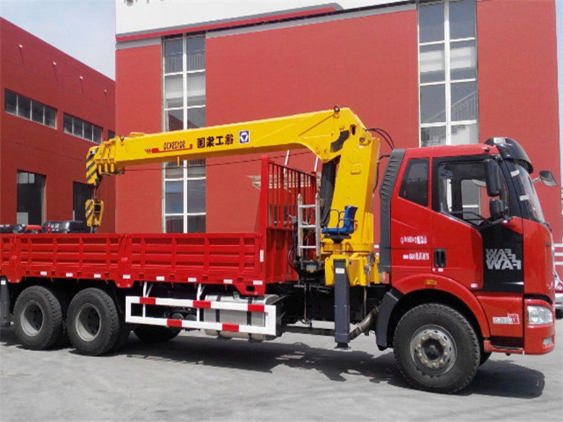 解放后八輪【10-12噸】隨車吊