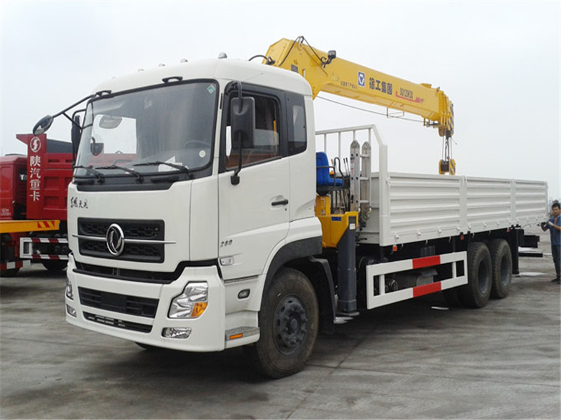 東風天龍后八輪【10-12噸】隨車吊