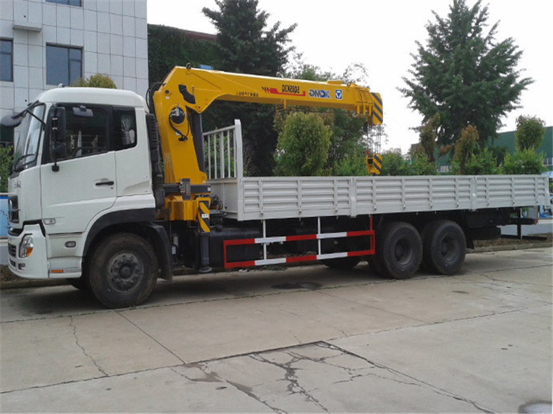 東風天龍后八輪【10-12噸】隨車吊