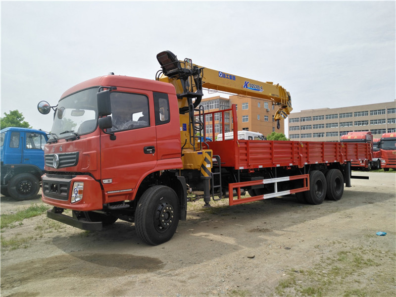 東風后八輪【10-12噸】隨車吊