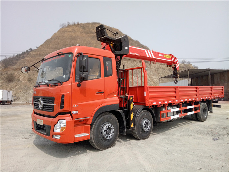 東風天龍小三軸【10-12噸】隨車吊