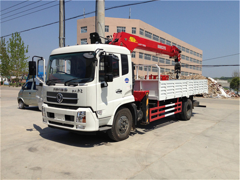 東風(fēng)天錦【6.3-8噸】隨車(chē)吊