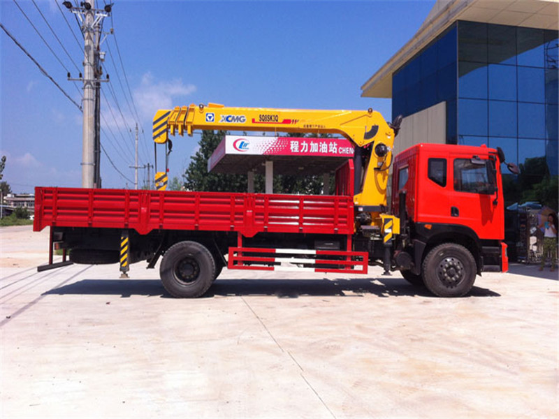 東風單橋【6.3-8噸】隨車吊
