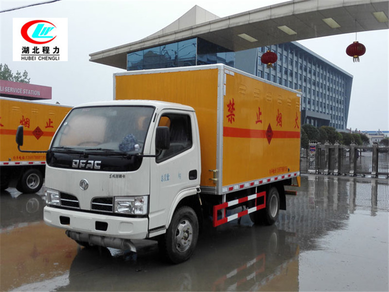 東風(fēng)多利卡3.5米爆破器材運(yùn)輸車【一類 藍(lán)牌】