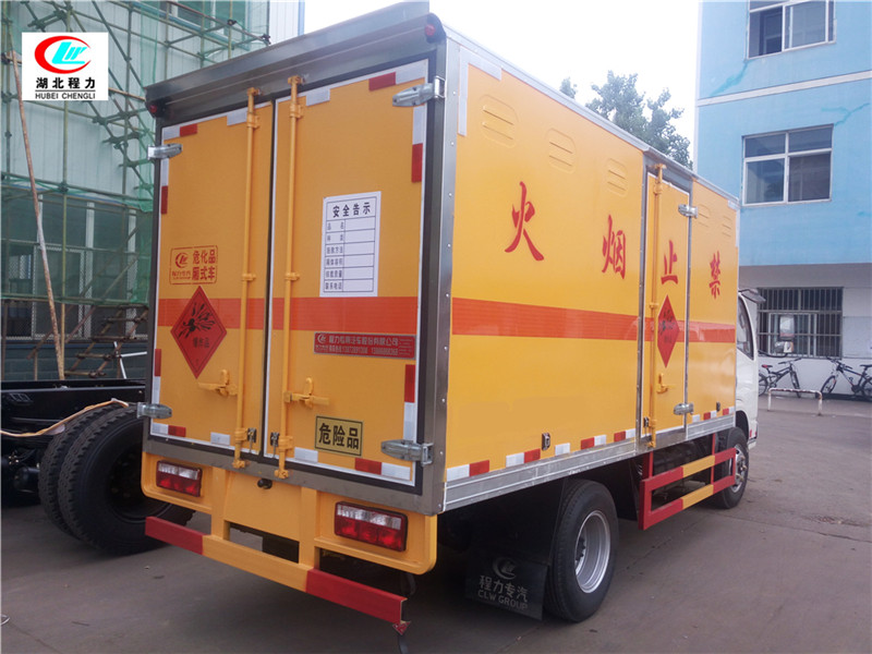 東風(fēng)多利卡3.5米爆破器材運(yùn)輸車【一類 藍(lán)牌】