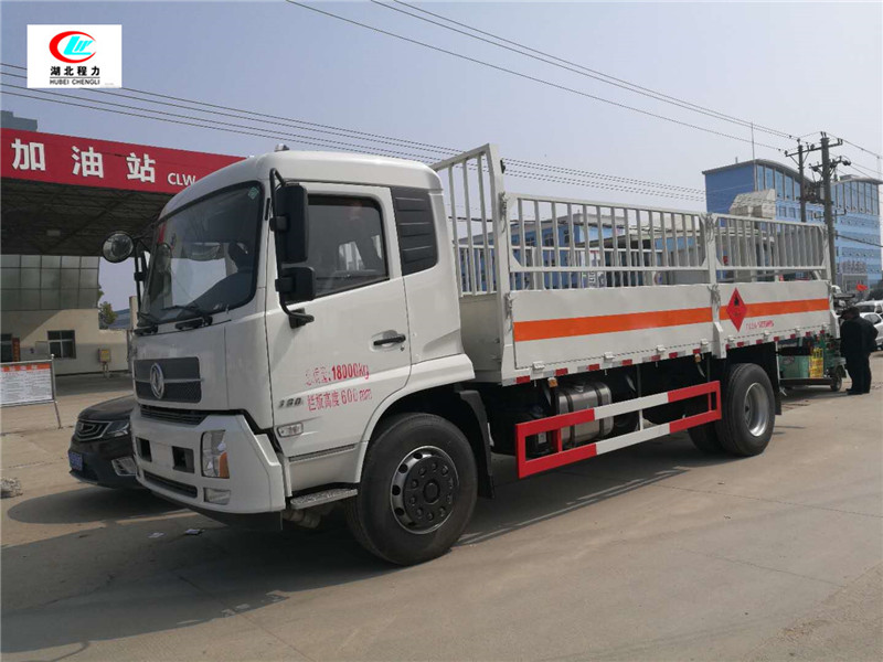 東風天錦6.6米氣瓶運輸車【二類】