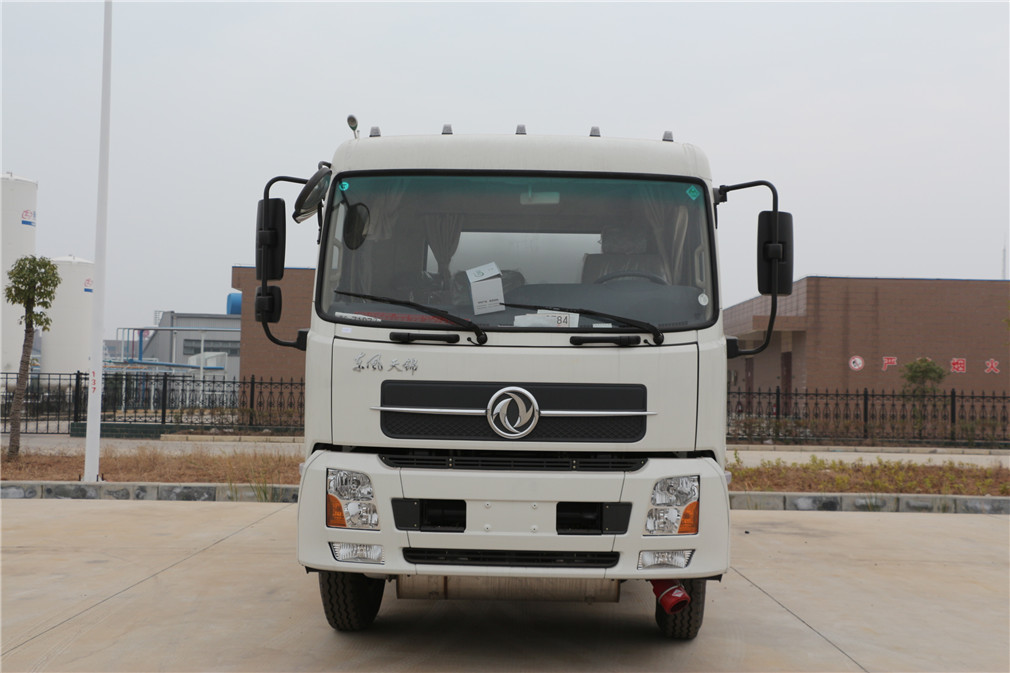 東風(fēng)天錦【12-15立方】運(yùn)油車