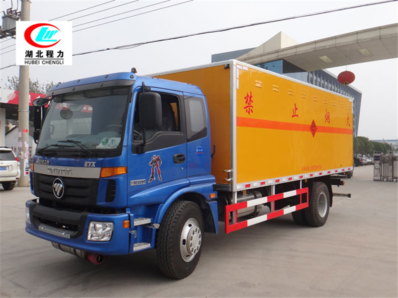 福田歐曼6.2米易燃氣體廂式運輸車【二類】