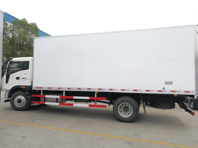 (廂長6.8米)福田瑞沃冷藏車