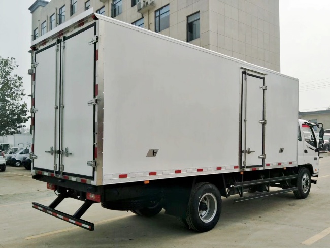 (廂長5.6/6.1米)福田歐馬可冷藏車