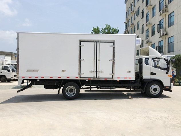 (廂長6.2米)江淮駿鈴一排半冷藏車