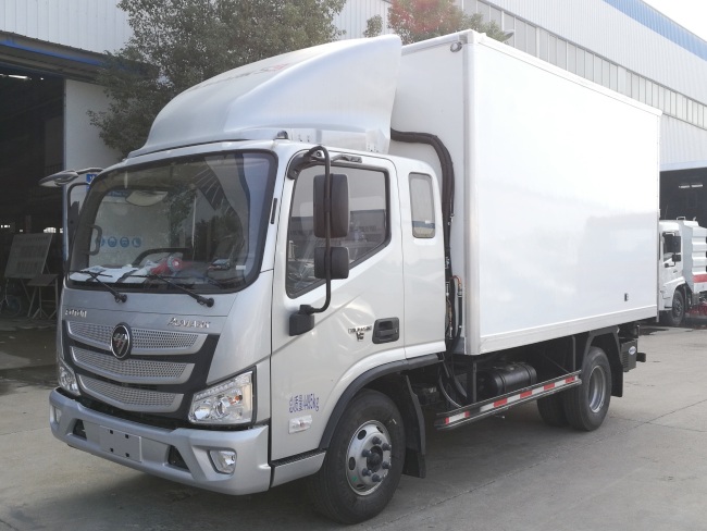 (廂長3.7米)福田歐馬可S3一排半冷藏車 (廂長3.7米)福田歐馬可S3一排半冷藏車