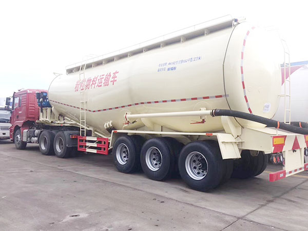 散裝水泥車