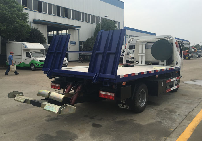 【一拖二 藍牌】東風小多利卡清障車