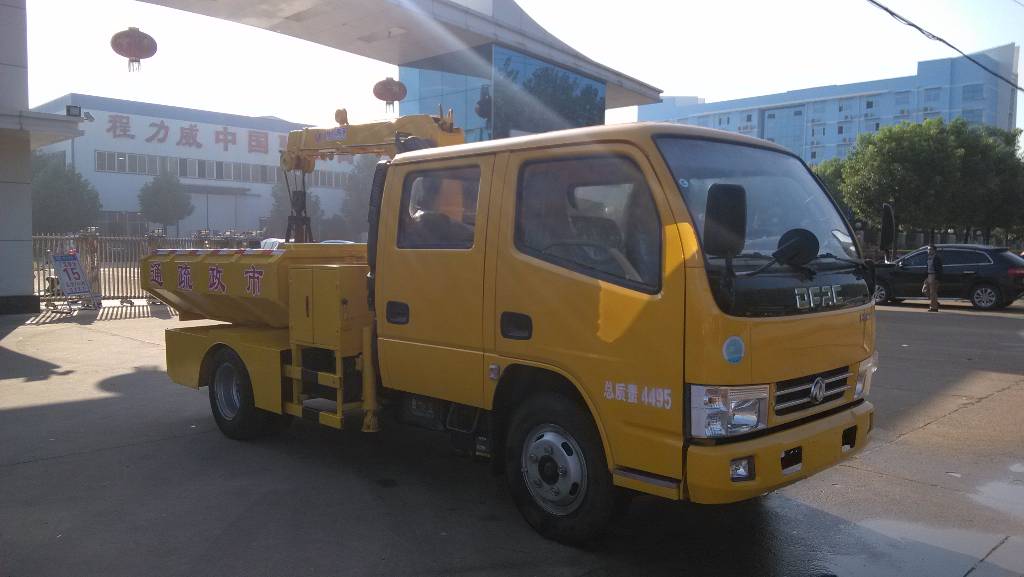 東風雙排清淤車(藍牌 3方)