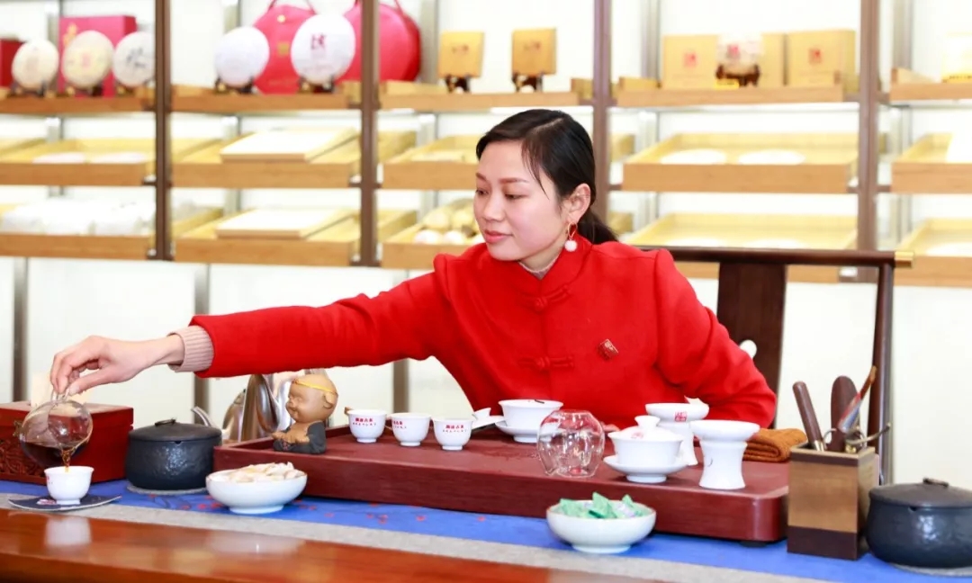 瀾滄古茶 ? 程力匯隆重試營業