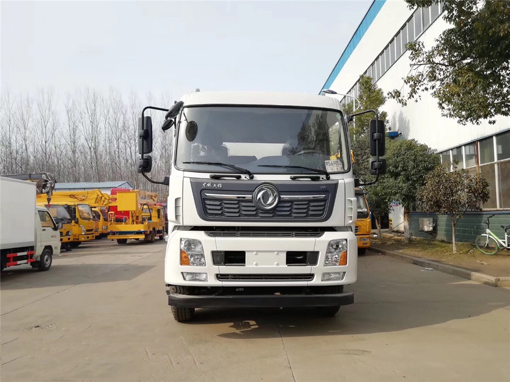 東風天錦小三軸【30立方】散裝飼料運輸車