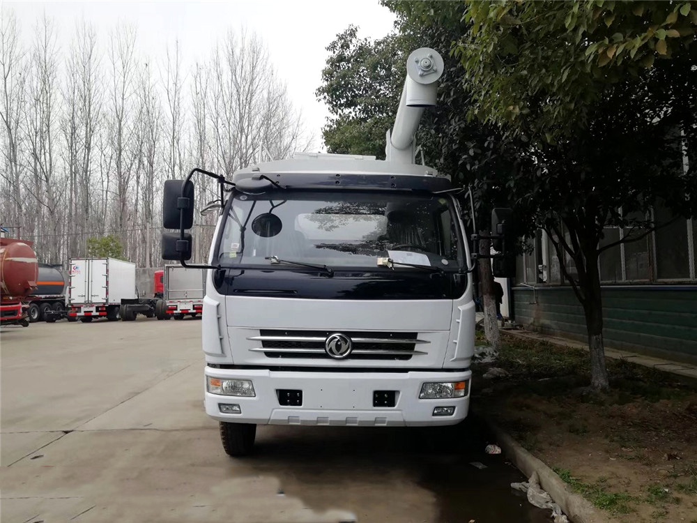 東風多利卡【12立方】散裝飼料運輸車