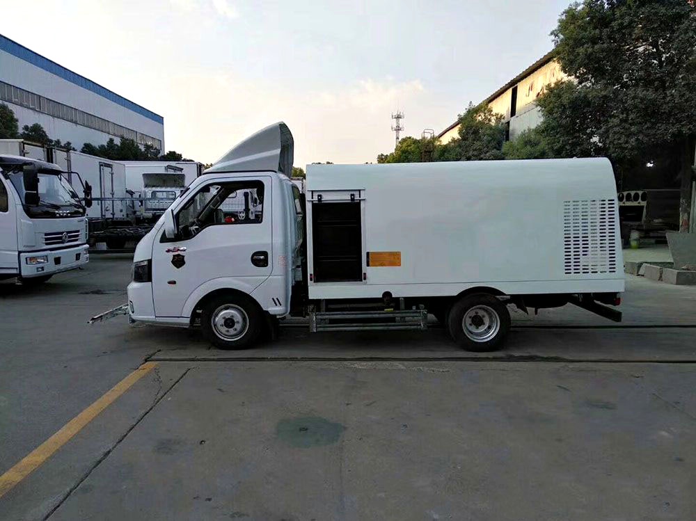 國六【1.5立方 藍牌】東風途逸 路面清洗車