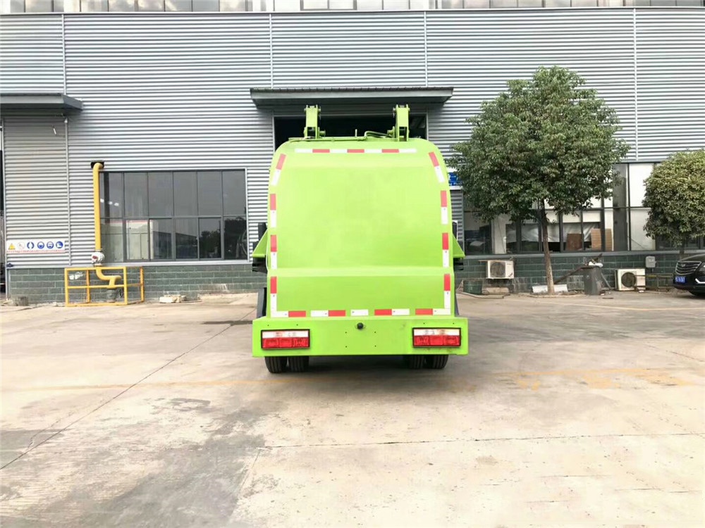 國六【6方】東風D6 餐廚垃圾車