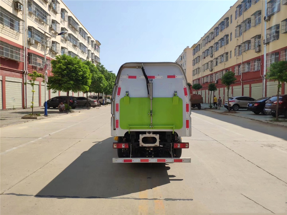 國六【0.5方水 1.5方塵】長安 掃路車