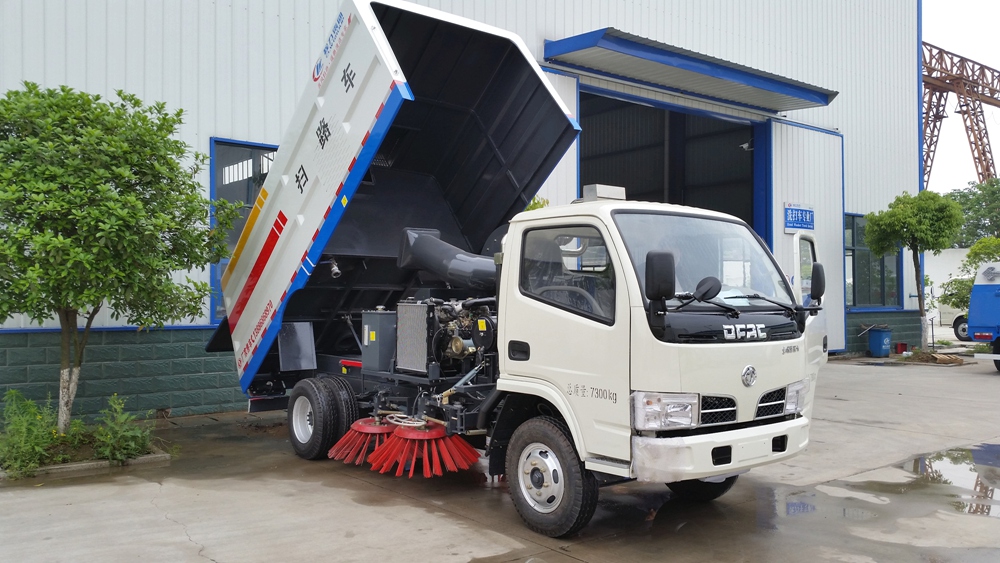 不上牌【1.5方水 4方塵】東風福瑞卡 掃路車