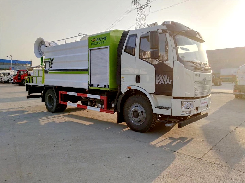 國六【12方】解放J6L 抑塵車#50-100米