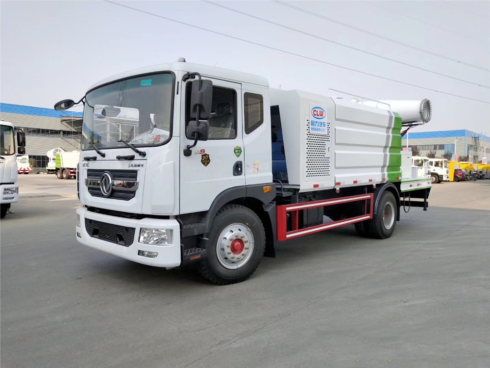 國六【12方】東風D9 抑塵車#50-100米