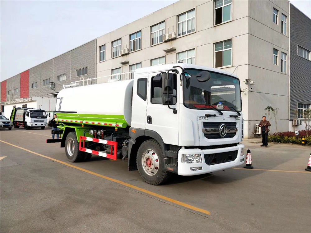 國六【12-15立方】東風D9 灑水車