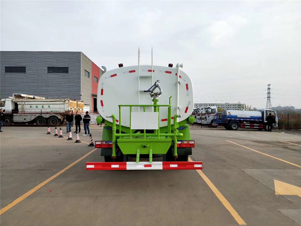 國六【12-15立方】東風D9 灑水車