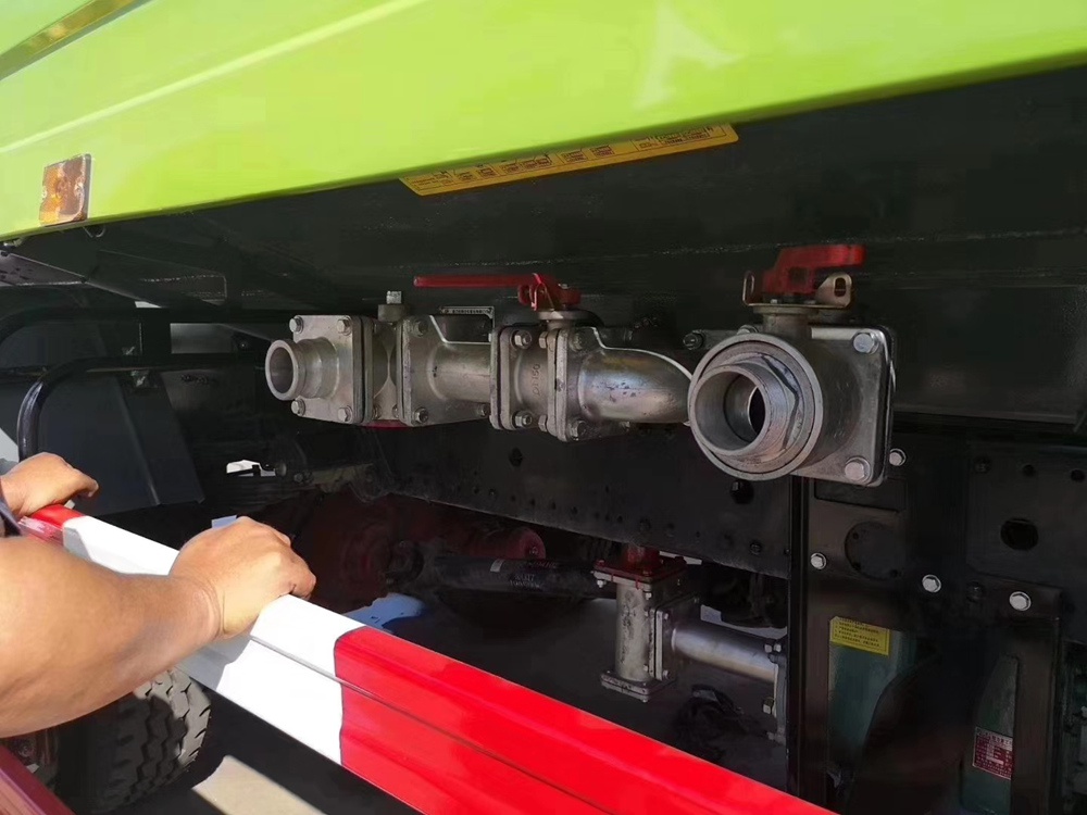 國六【12-15立方】東風D9 灑水車