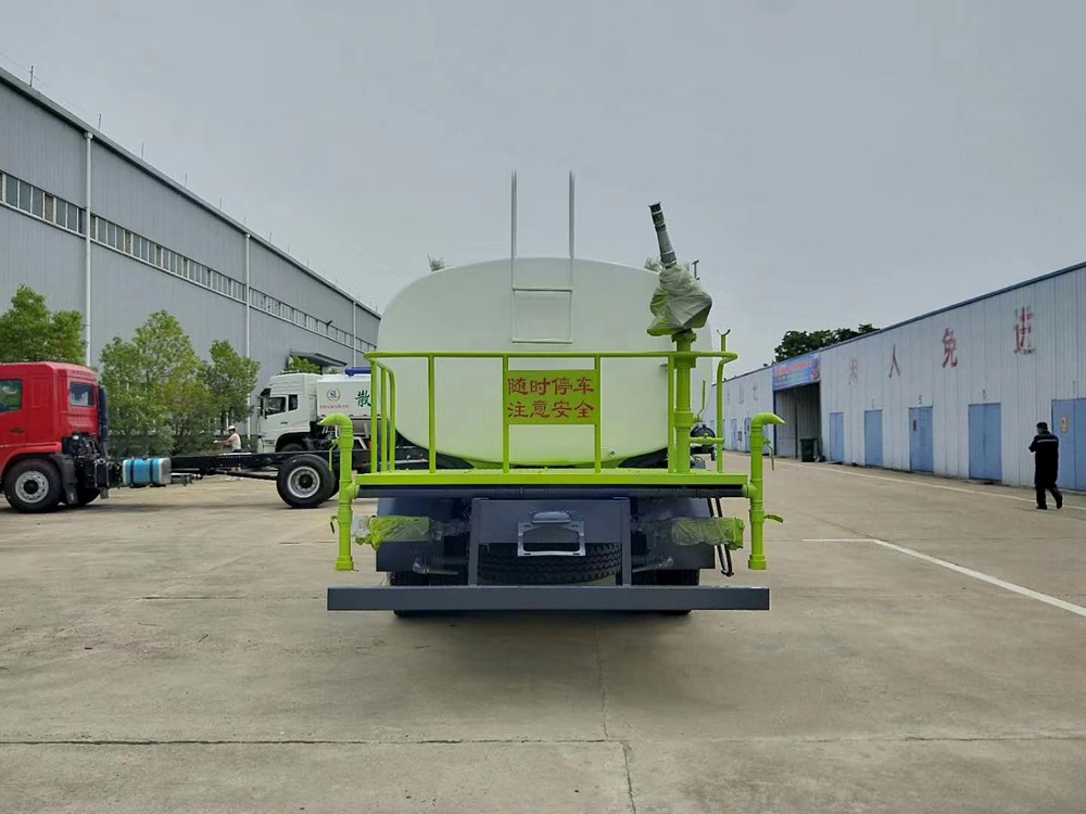 國(guó)六【12立方】東風(fēng)D3L 灑水車